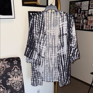 Navy blue and White Tie-Dye Kimono Cardigan